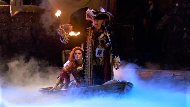 Pirates Dinner Adventure: An Exciting Swashbuckling Good Show in Orlando, Florida!